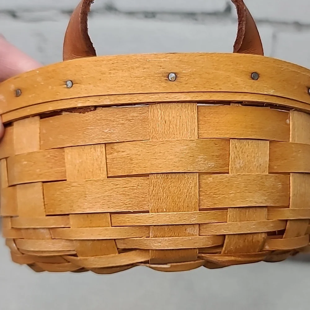 Longaberger Vintage 1999 Classic Button Basket 15407 with Liner & Insert